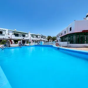 La Vela Azul -pool & Tennis - Free Ac &good Wifi- Smart Tv , Puerto del Carmen (Lanzarote) Spain